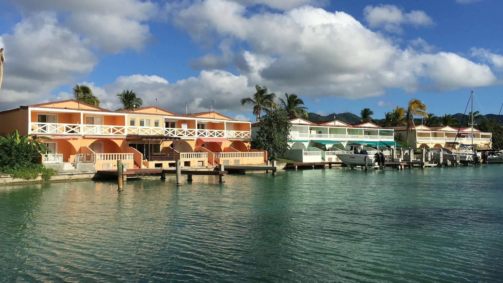 Antigua Chiama Italia Villas location