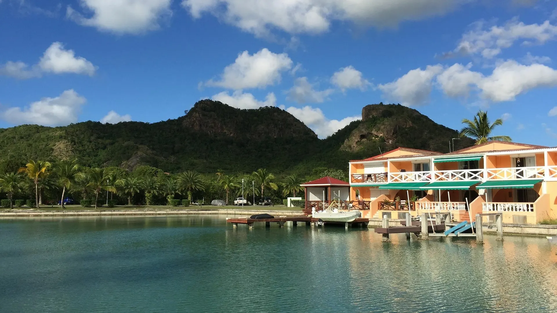 Antigua Chiama Italia Villas